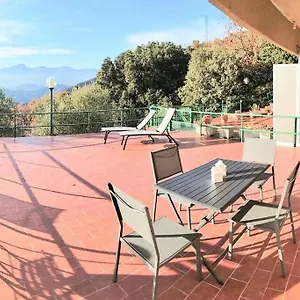 Appartamento Nido Tra Gli Ulivi, Finale Ligure
